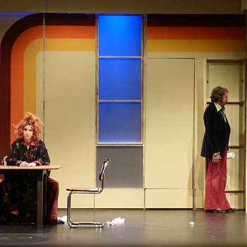 ESCENOGRAFIA de ABSURDS I SINGULARS